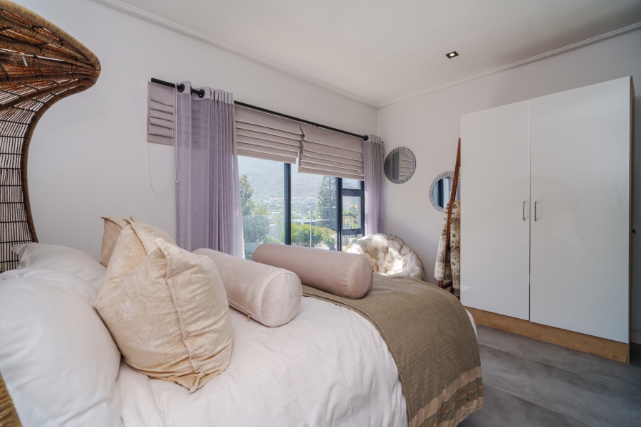 To Let 3 Bedroom Property for Rent in Hout Bay Western Cape